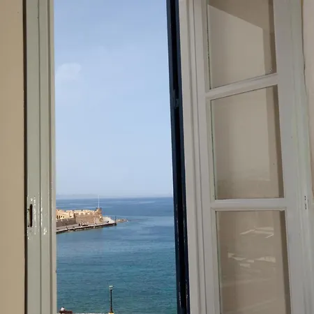 Pandora La Canée